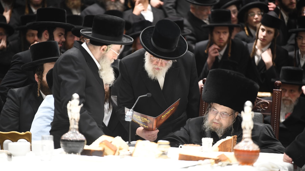 חידוש ה'סיומים' של 'אתכנשו' כבשה את עולם החסידות במעמדי ההילולא | בבלי